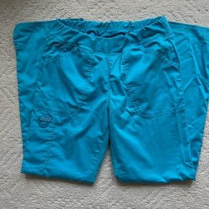 Cherokee authentic workwear pull-on cargo scrubs